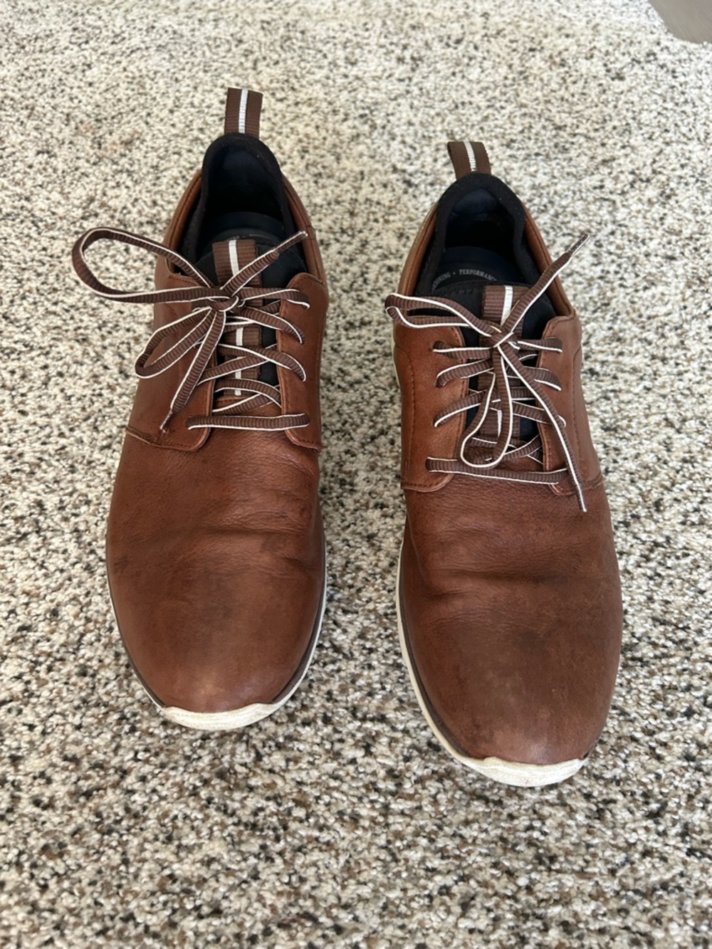 Johnston & Murphy Men's Casual Brown Leather Lace-Up Shoes